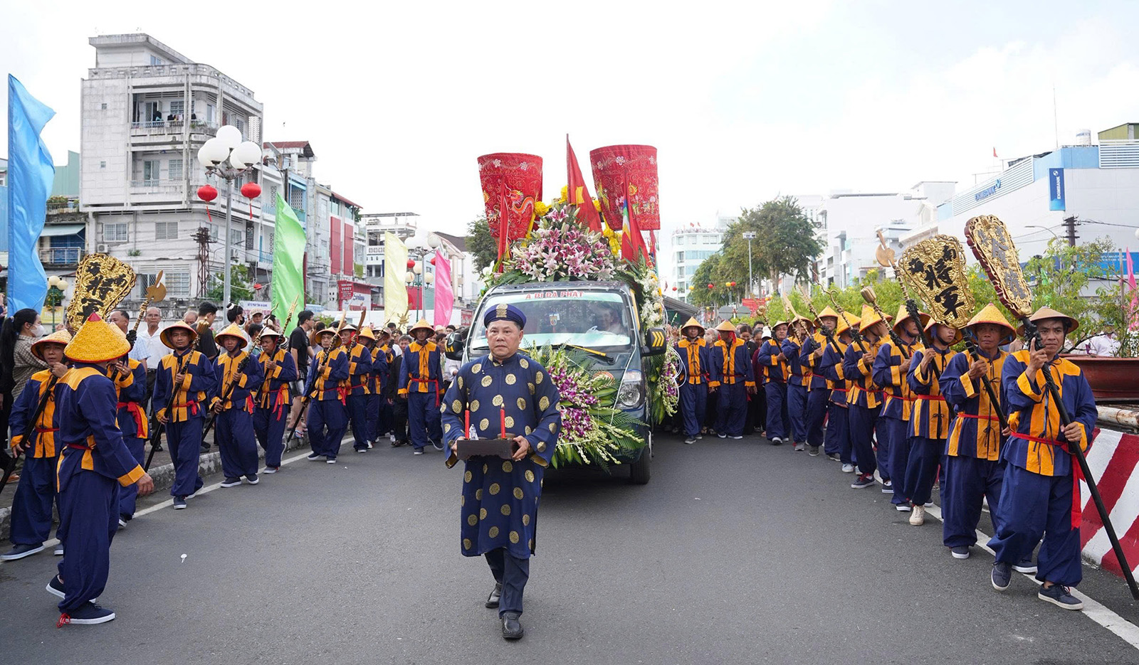 Lễ dâng hương Lễ hội truyền thống kỷ niệm 157 năm Anh hùng dân tộc Nguyễn Trung Trực hy sinh