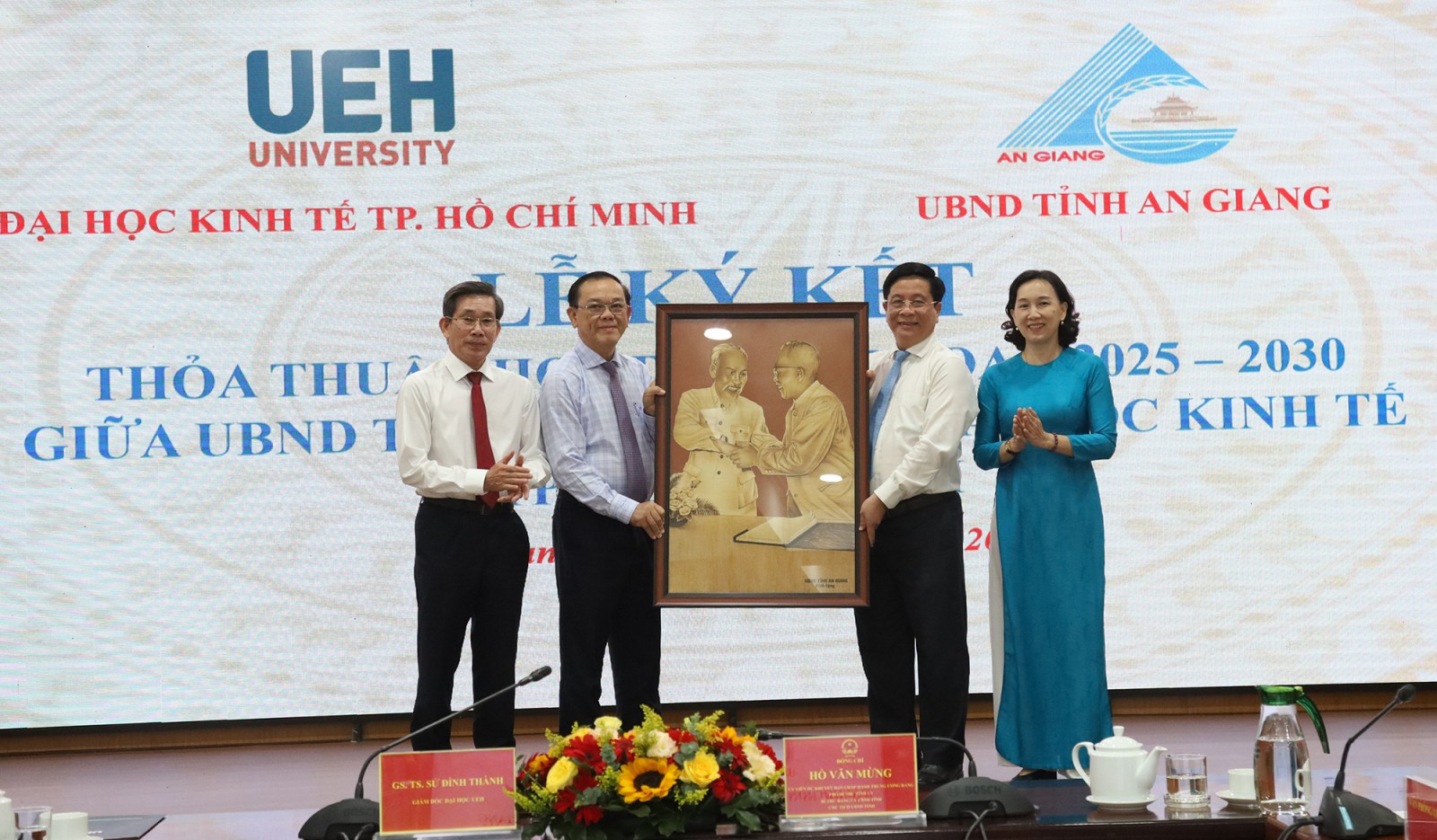 An Giang và Đại học Kinh tế TP. Hồ Chí Minh ký kết hợp tác giai đoạn 2025 - 2030