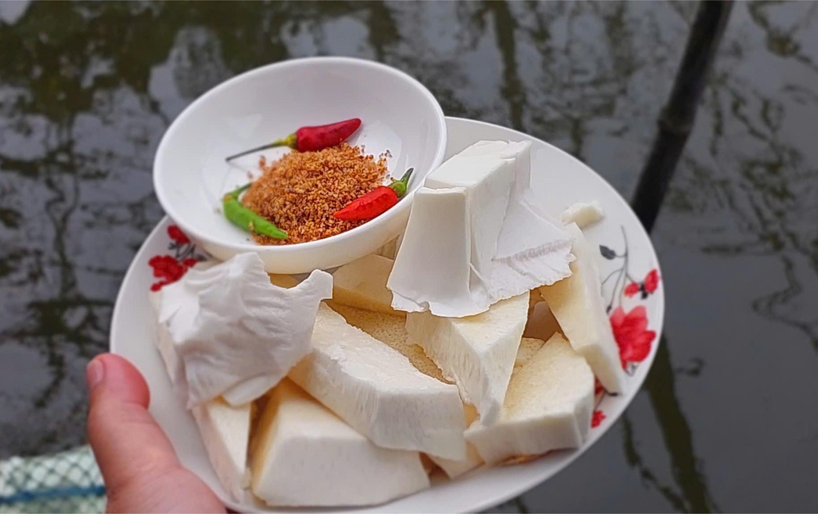 Củ hủ dừa - món ngon dân dã vươn tầm đặc sản