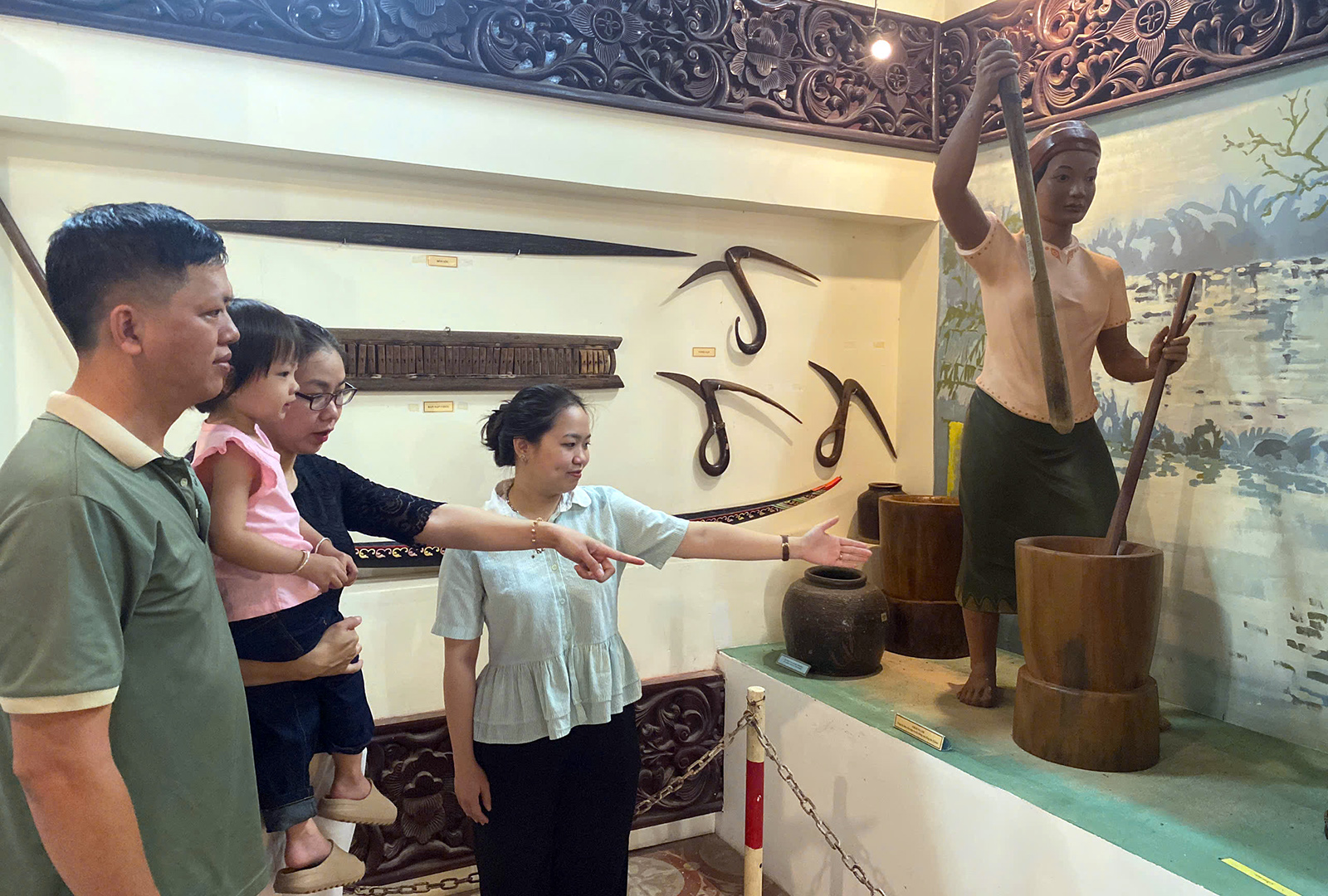 Sắc màu Khmer trong Bảo tàng An Giang