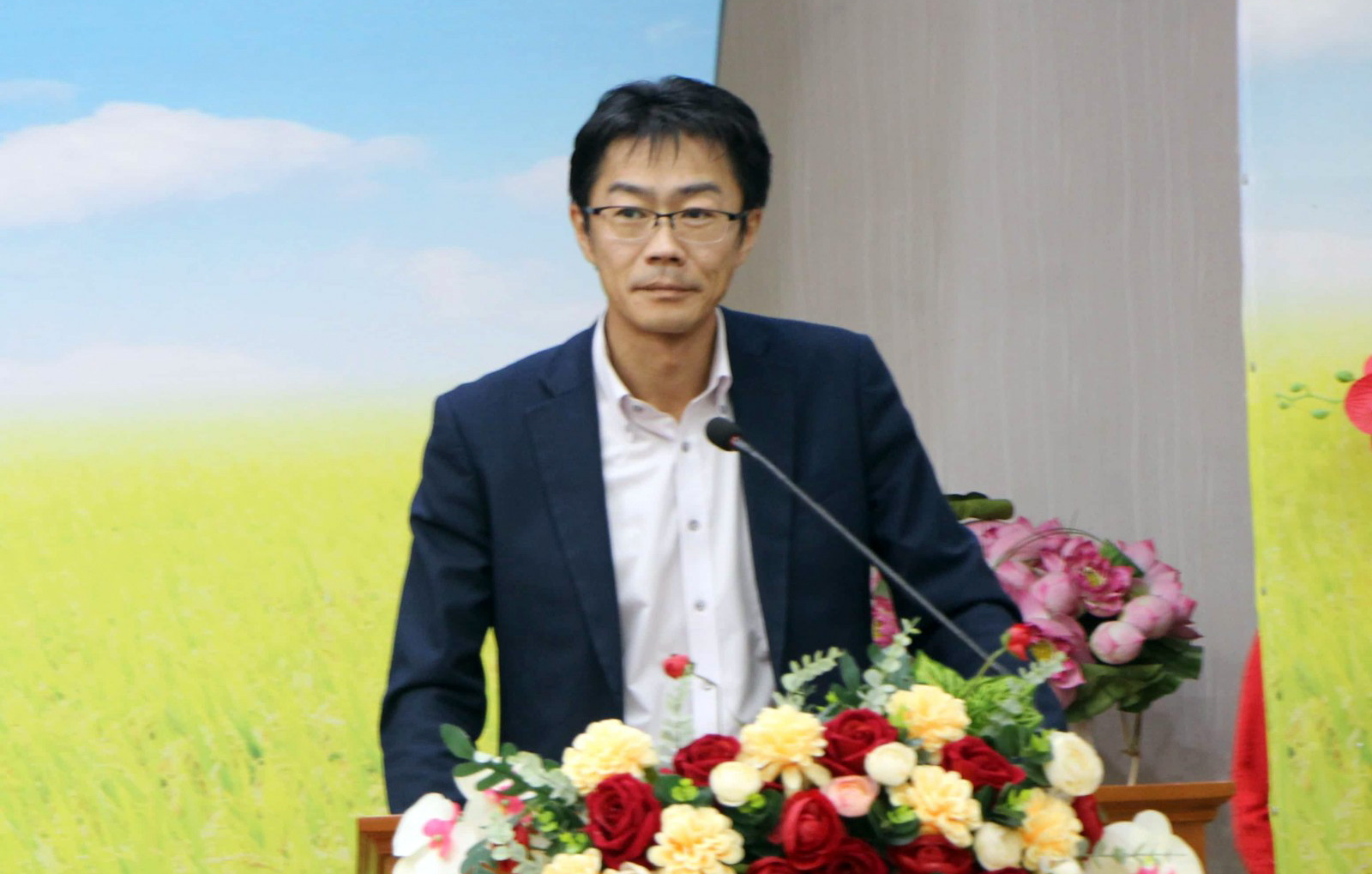 Xây dựng phương án hợp tác giữa lực lượng khuyến nông và cán bộ kỹ thuật triển khai vùng nguyên liệu