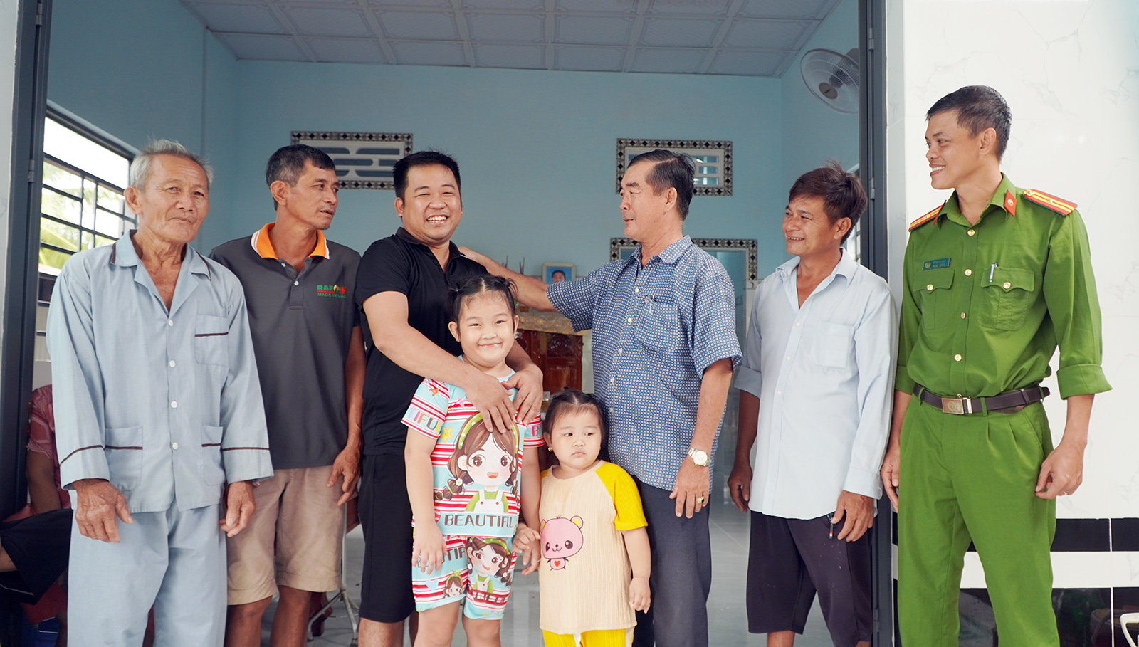 Dân tin, tội phạm ngán