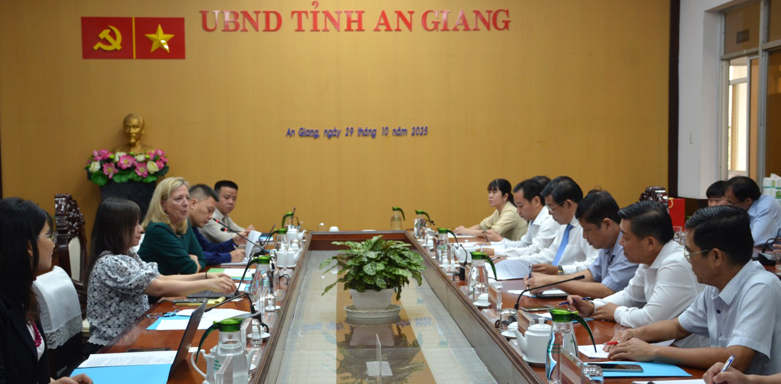 An Giang tiếp đoàn công tác của Ngân hàng Thế giới