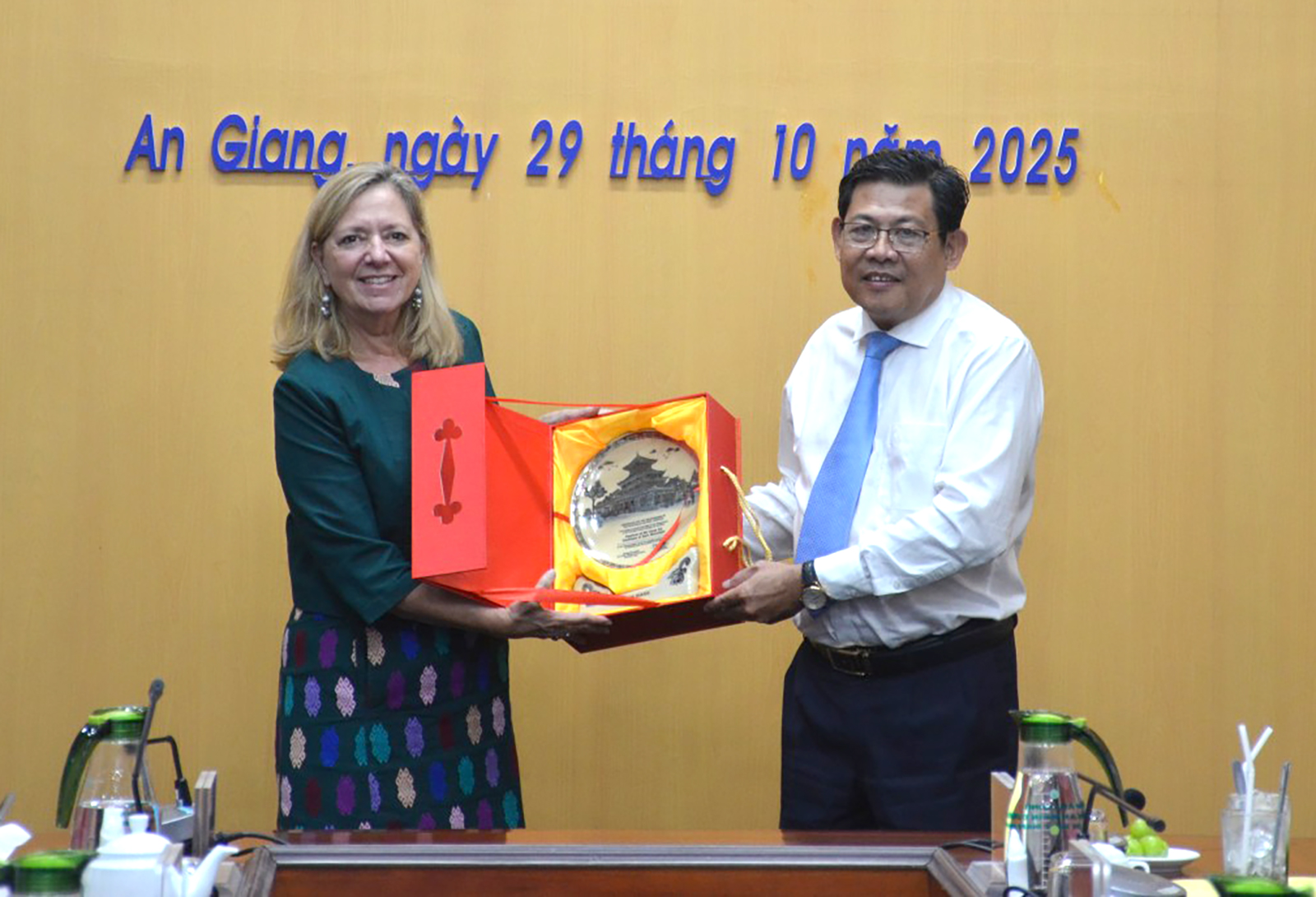 An Giang tiếp đoàn công tác của Ngân hàng Thế giới