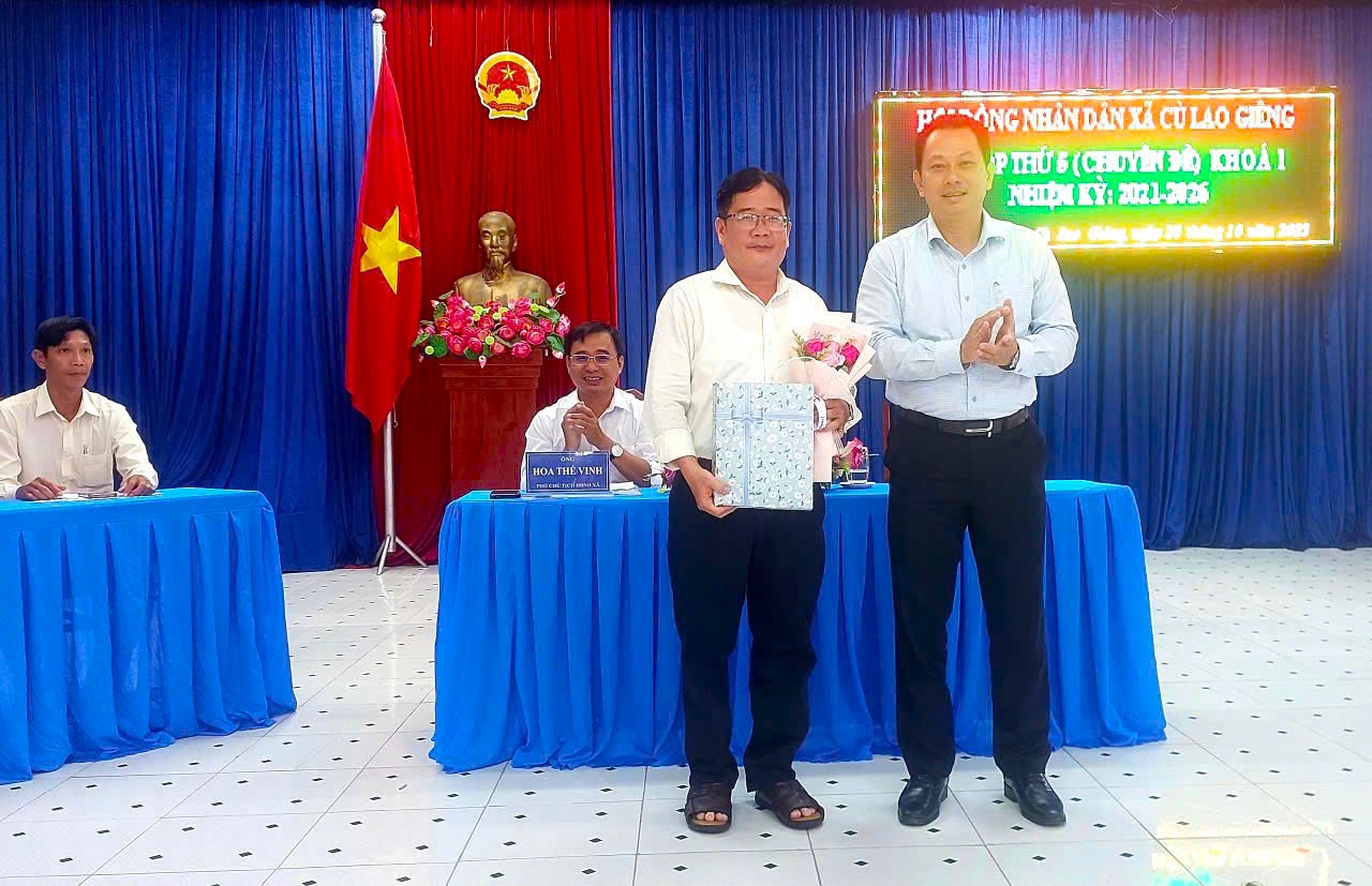 HĐND xã Cù Lao Giêng (khóa I) tổ chức kỳ họp thứ 5 năm 2025