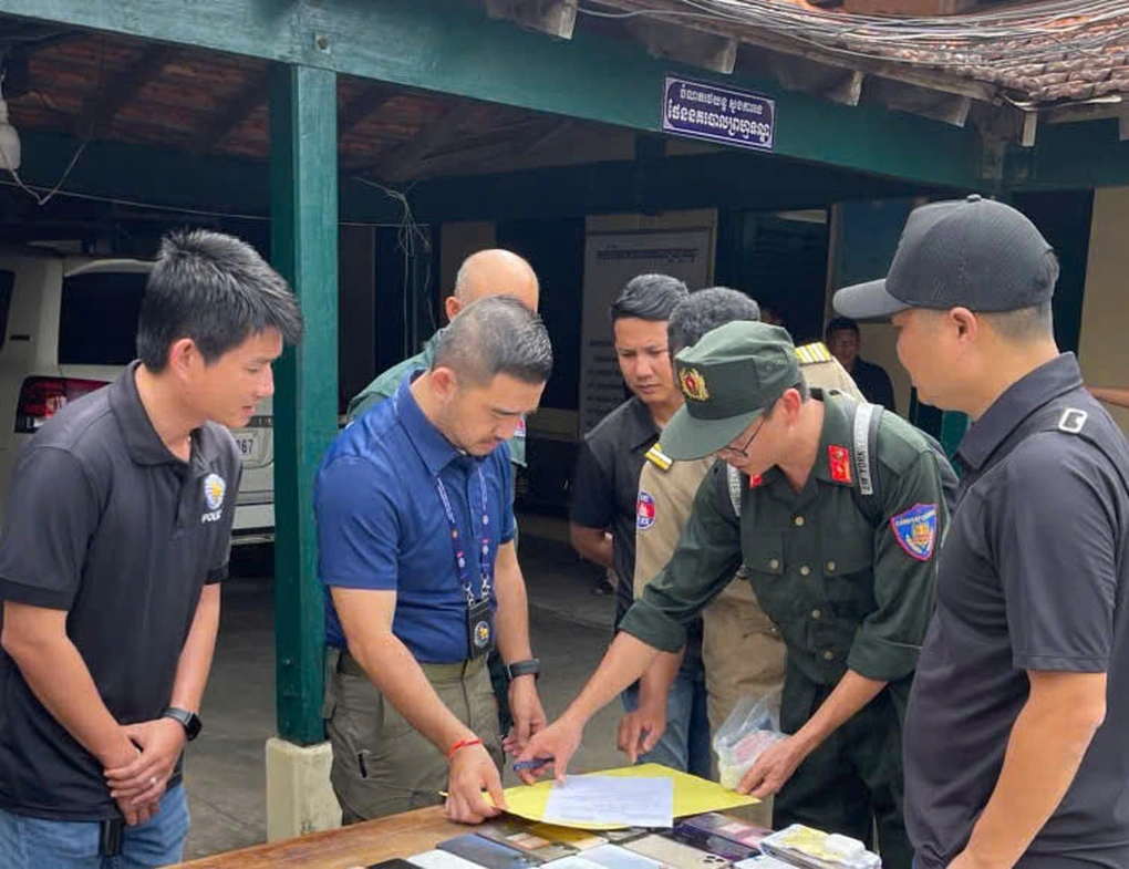 Bộ Công an đột kích ổ tội phạm tại Campuchia lừa 300 tỷ đồng của người Việt