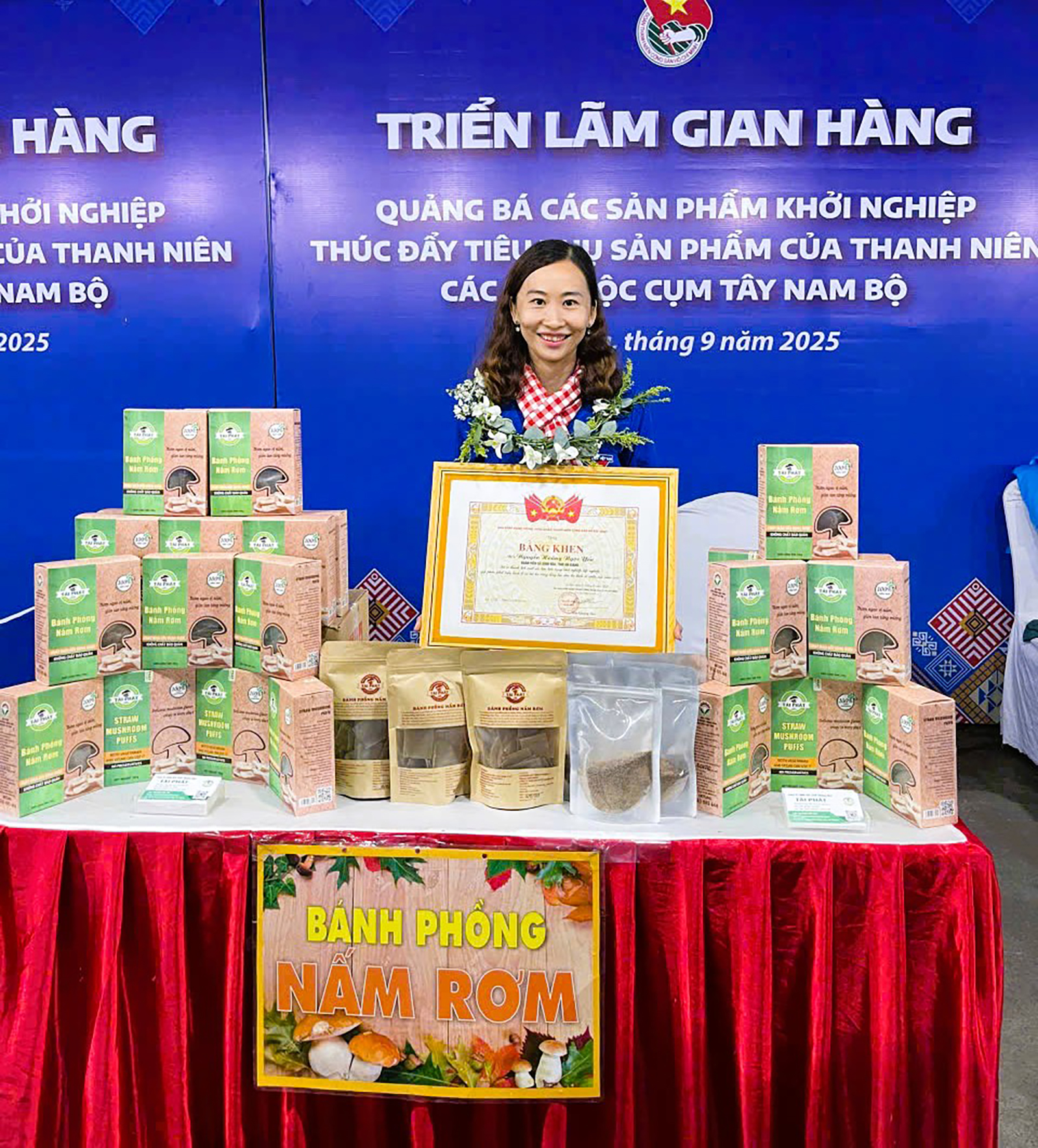 Từ rơm rạ đến giấc mơ khởi nghiệp
