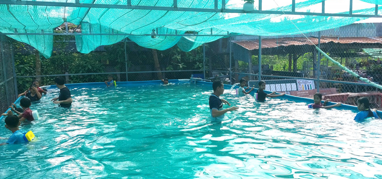 Xã An Cư khai giảng 20 lớp dạy bơi an toàn cho học sinh