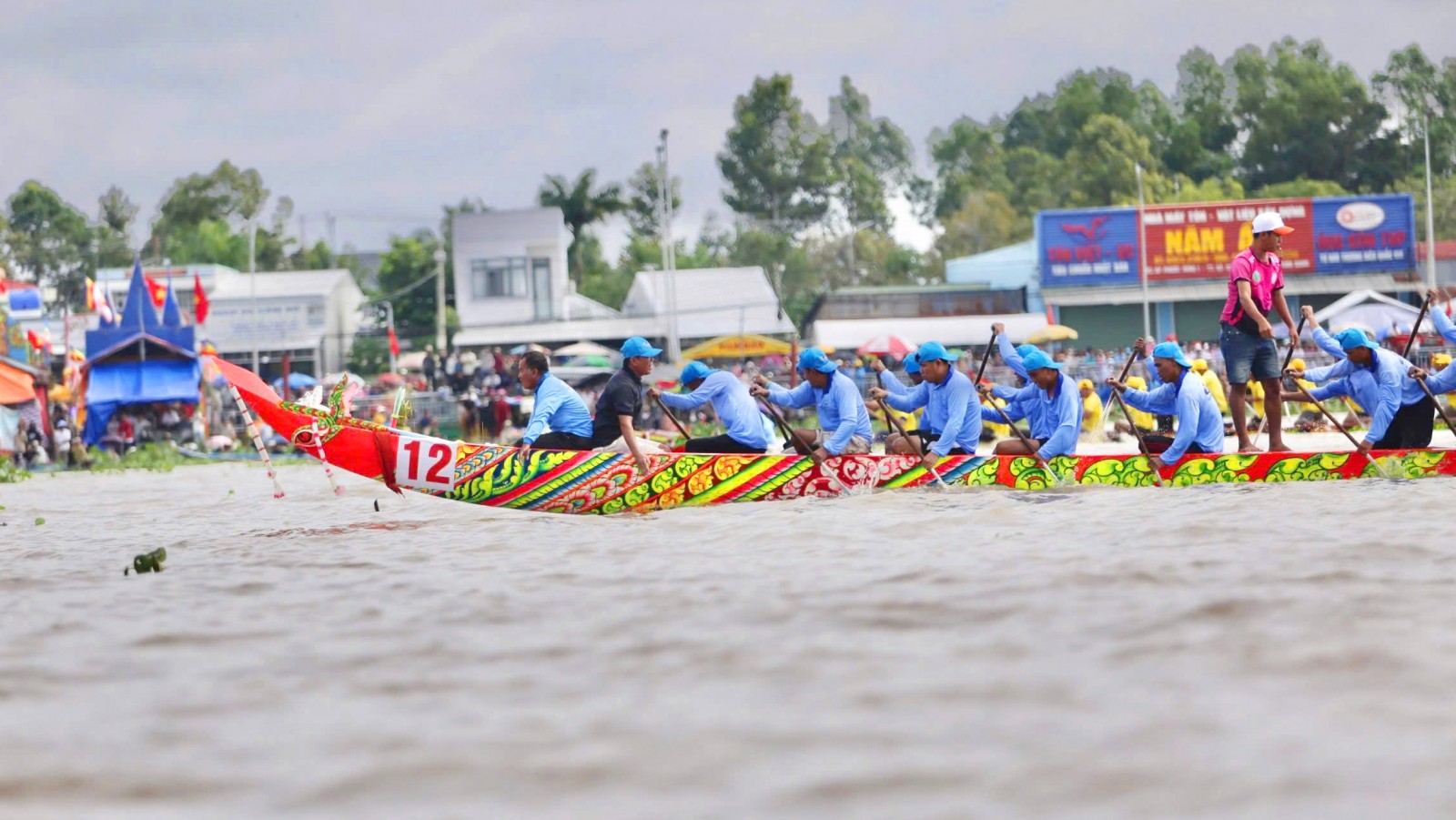 Đua ghe ngo - Biểu tượng sức mạnh đoàn kết của đồng bào Khmer