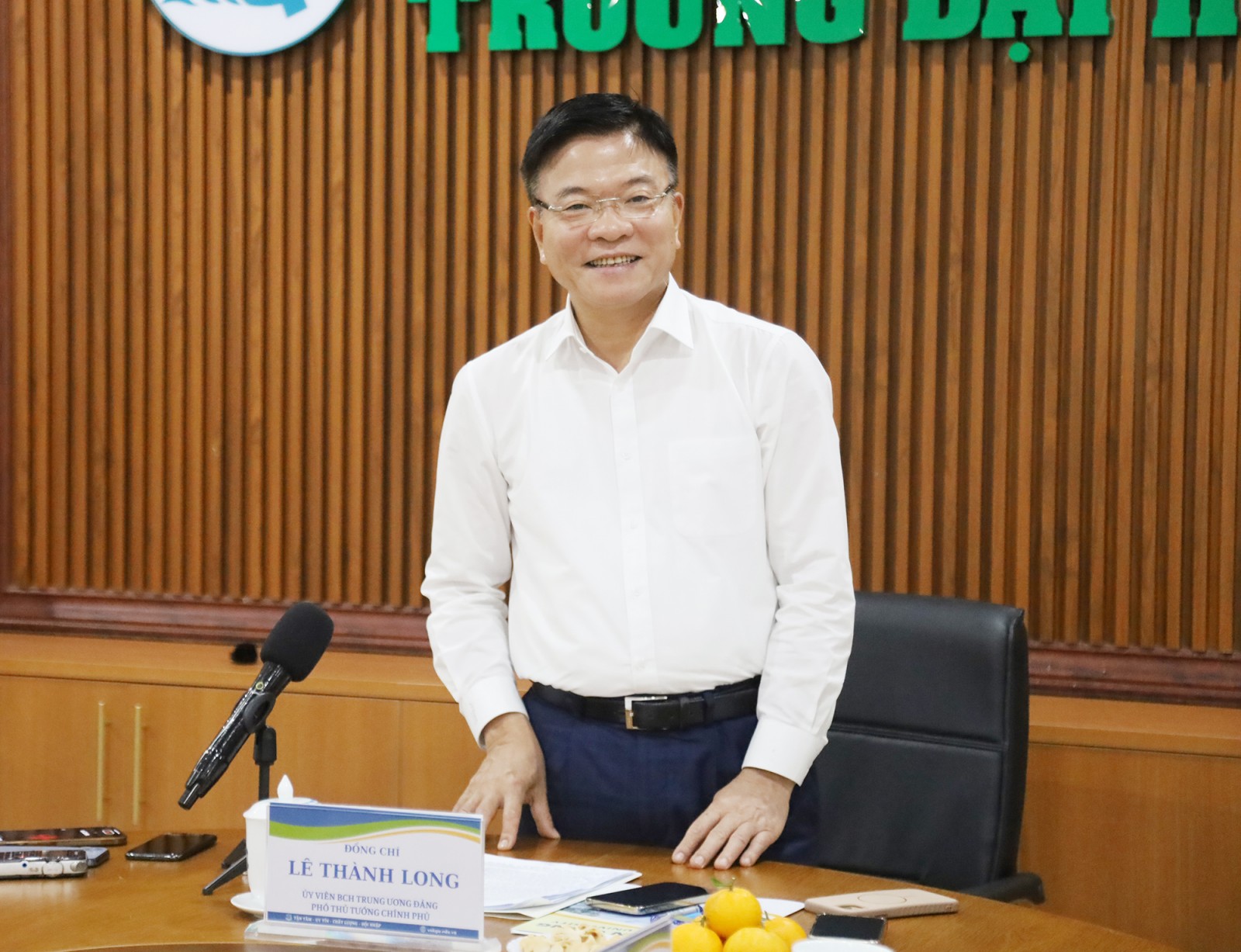 Trường Đại học Kiên Giang cần đẩy mạnh nghiên cứu khoa học, đổi mới sáng tạo