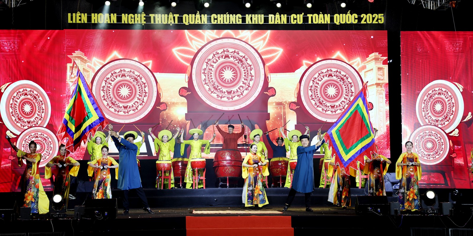 Bế mạc Liên hoan Nghệ thuật quần chúng khu dân cư toàn quốc năm 2025