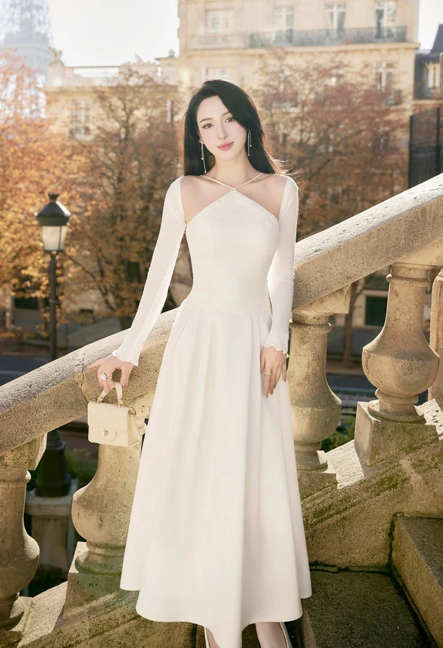 Muôn vàn sắc trắng cùng nàng kể câu chuyện thời trang