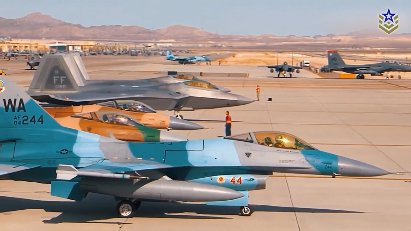 Các tập đoàn vũ khí lớn thế giới đạt doanh thu kỷ lục