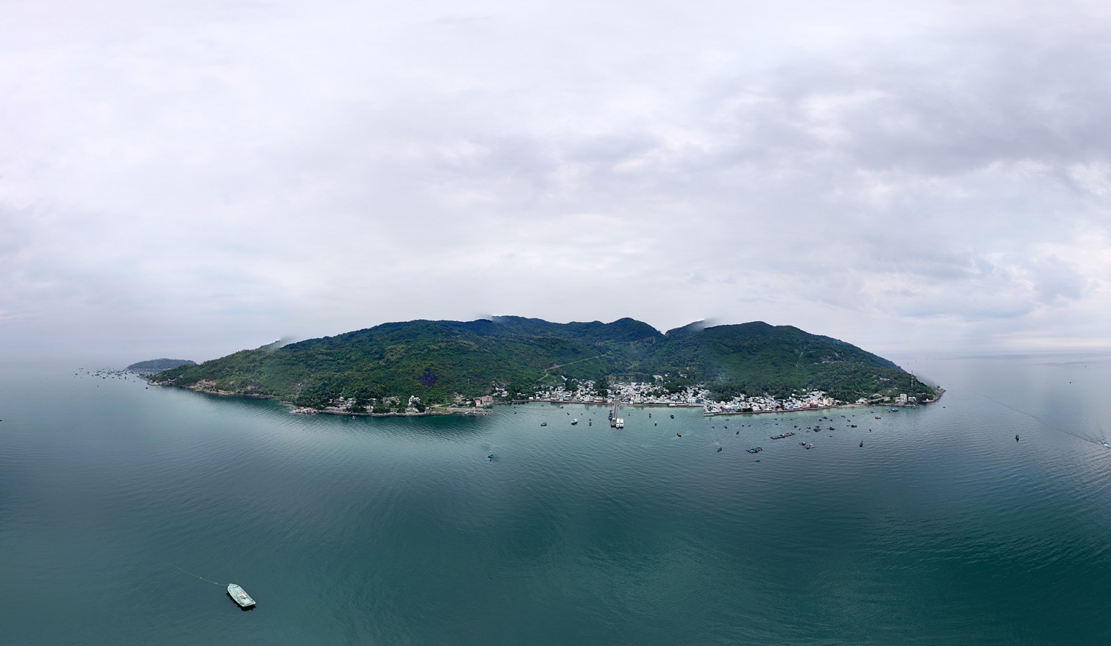 Độc đáo lễ Nghinh Thần Nam Hải