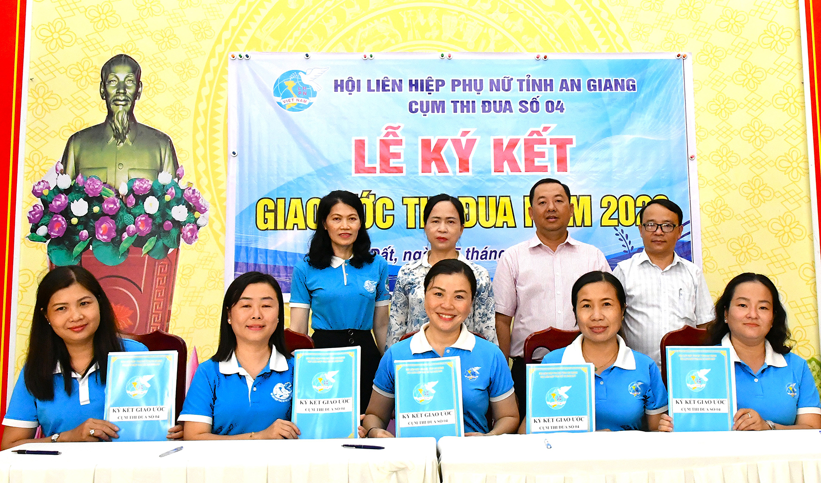 Cụm Thi đua số 4 Hội Liên hiệp Phụ nữ tỉnh ký kết giao ước thi đua năm 2026