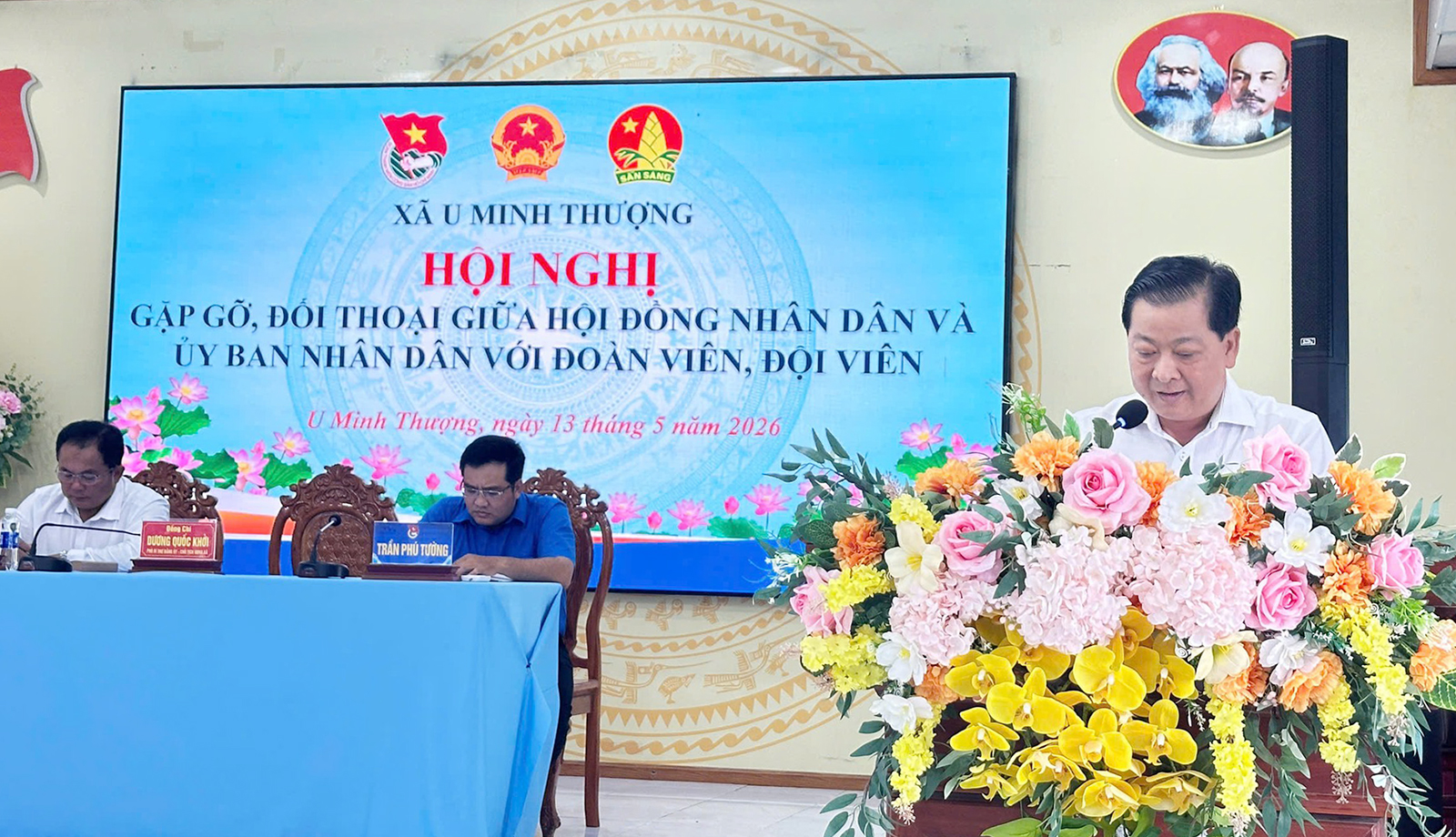 Lãnh đạo HĐND, UBND xã U Minh Thượng gặp gỡ, đối thoại với đoàn viên, đội viên