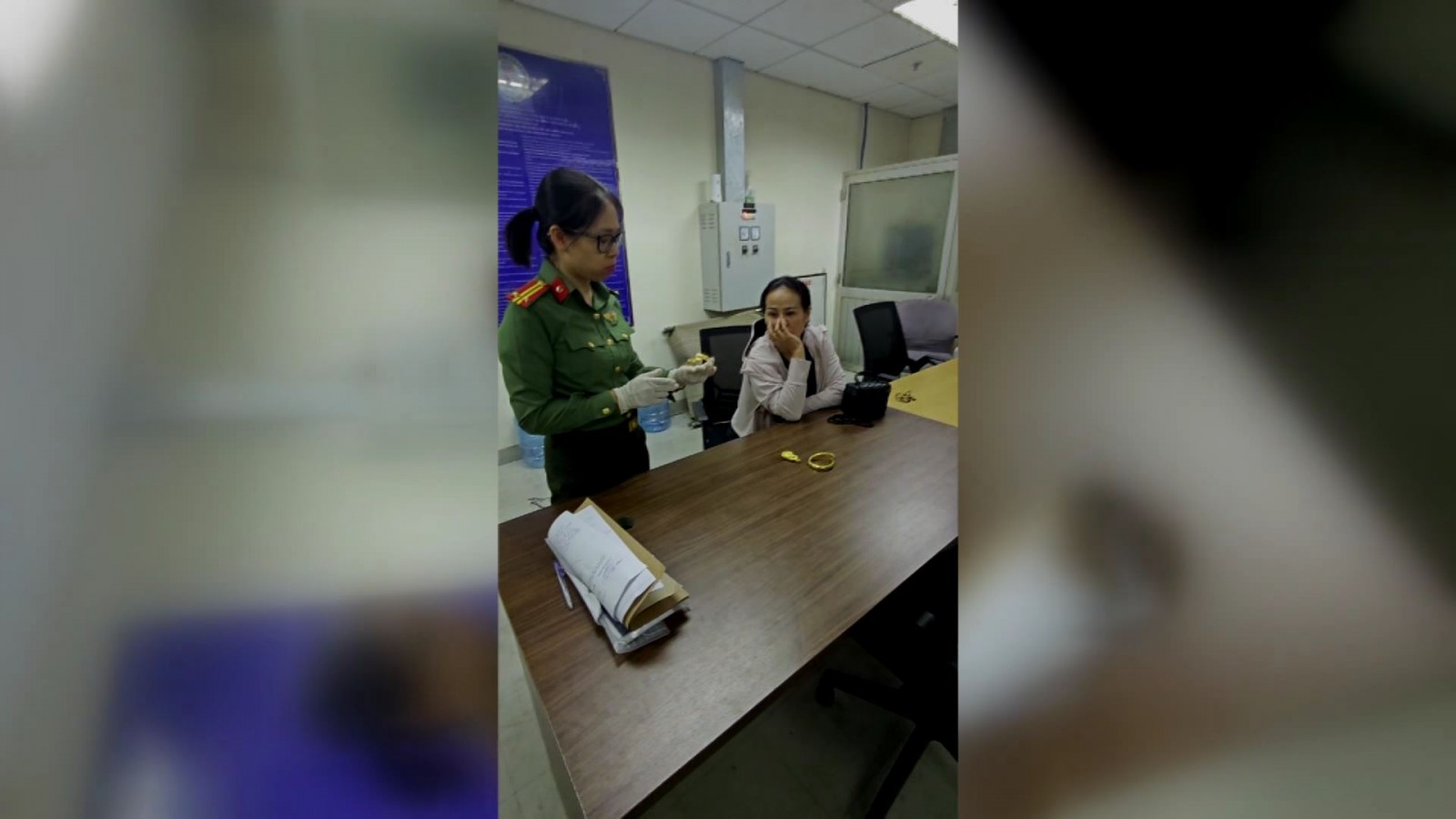 Triệt phá đường dây buôn lậu vàng từ Campuchia về Việt Nam