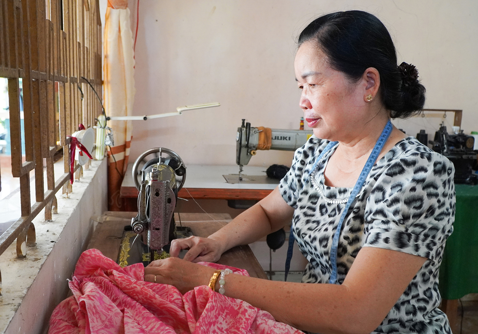 Đồng vốn nhỏ vun đắp mái nhà