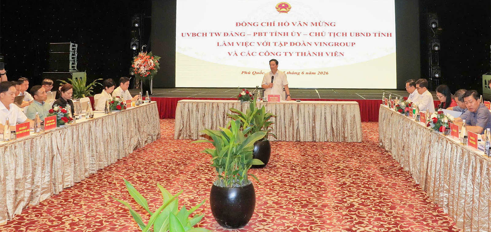 Chủ tịch UBND tỉnh An Giang Hồ Văn Mừng tháo gỡ khó khăn một số dự án tại đặc khu Phú Quốc