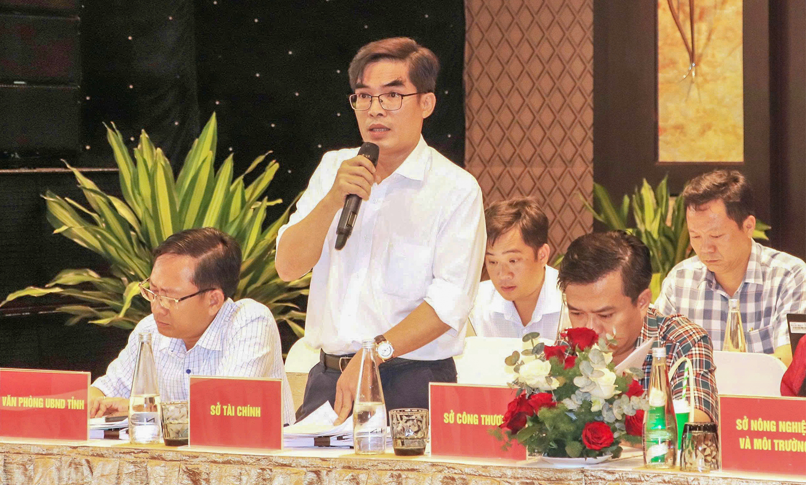 Chủ tịch UBND tỉnh An Giang Hồ Văn Mừng tháo gỡ khó khăn một số dự án tại đặc khu Phú Quốc