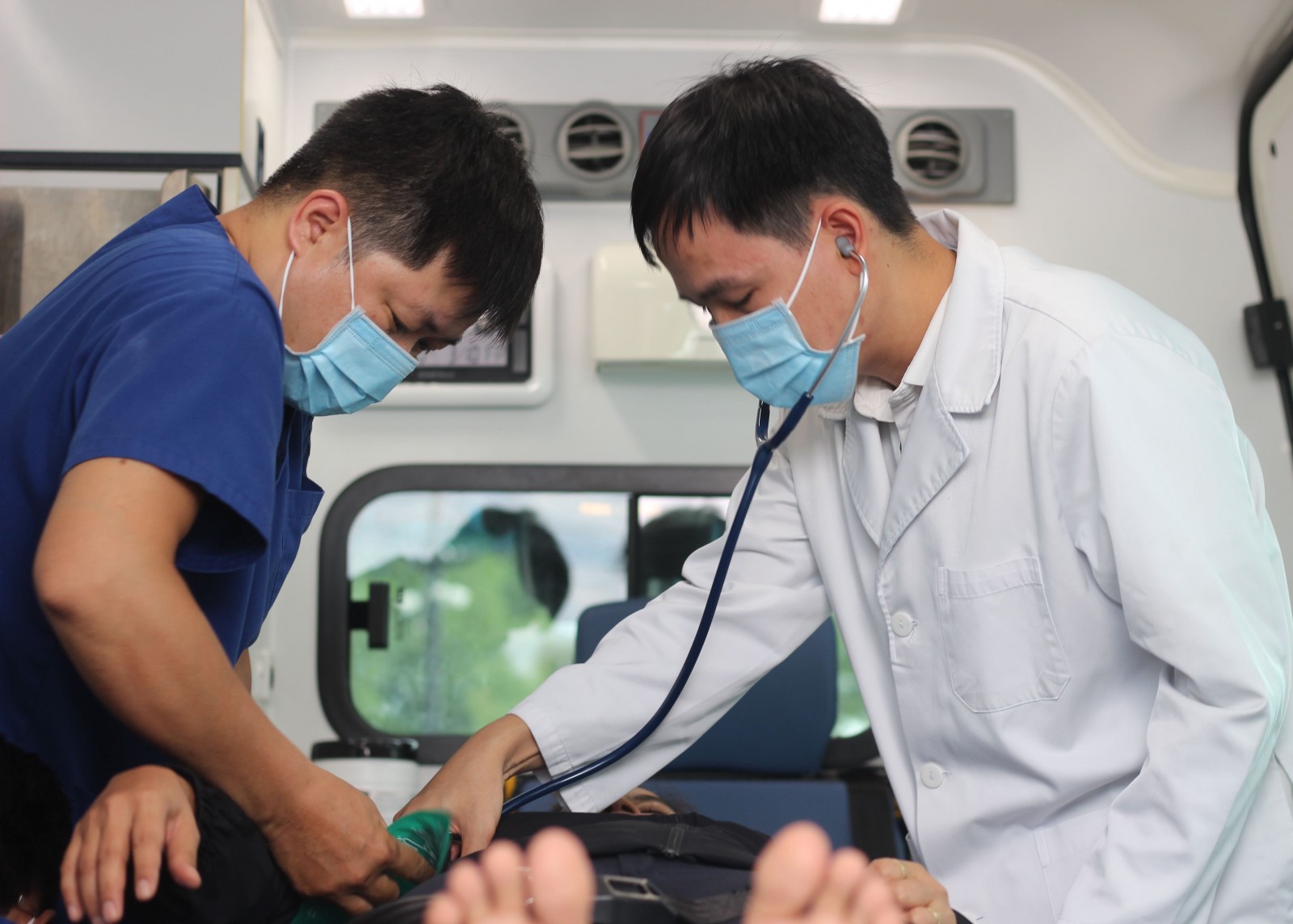 Vinmec Phú Quốc cứu sống cụ bà 92 tuổi mắc nhiễm khuẩn huyết, suy hô hấp cấp nguy kịch