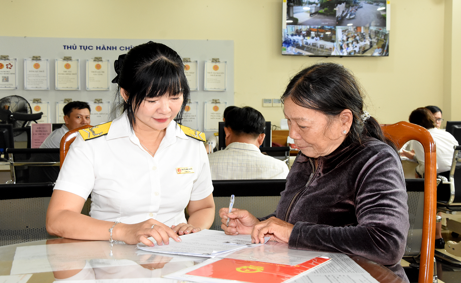 6 tháng, tổng thu ngân sách trên địa bàn tỉnh An Giang ước đạt 15.040 tỷ đồng