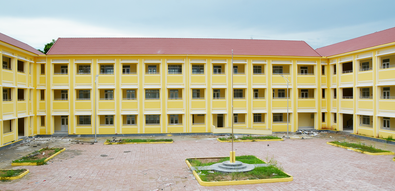 Tăng tốc xây dựng trường học vùng biên