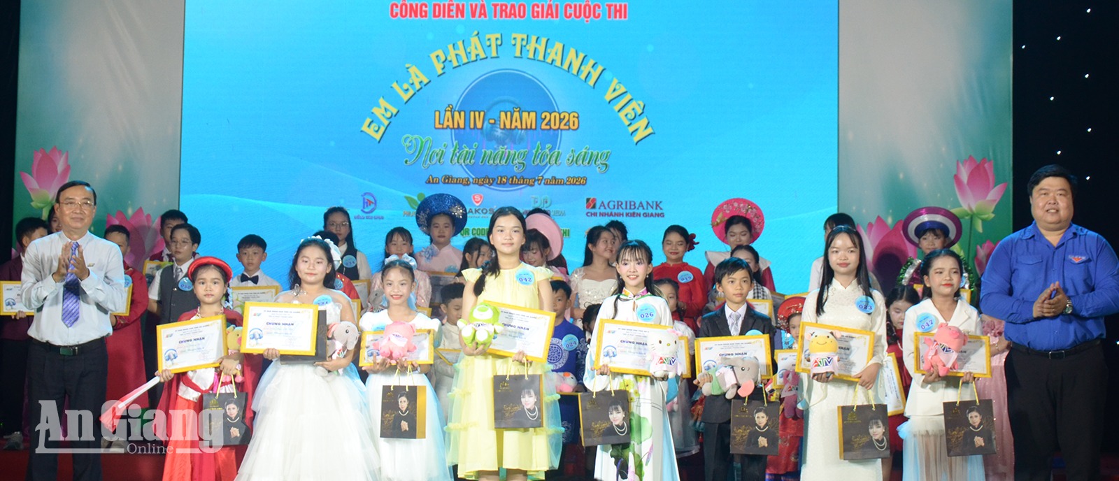 Lê Anh Khôi đoạt giải nhất Cuộc thi “Em là phát thanh viên” lần thứ IV năm 2026