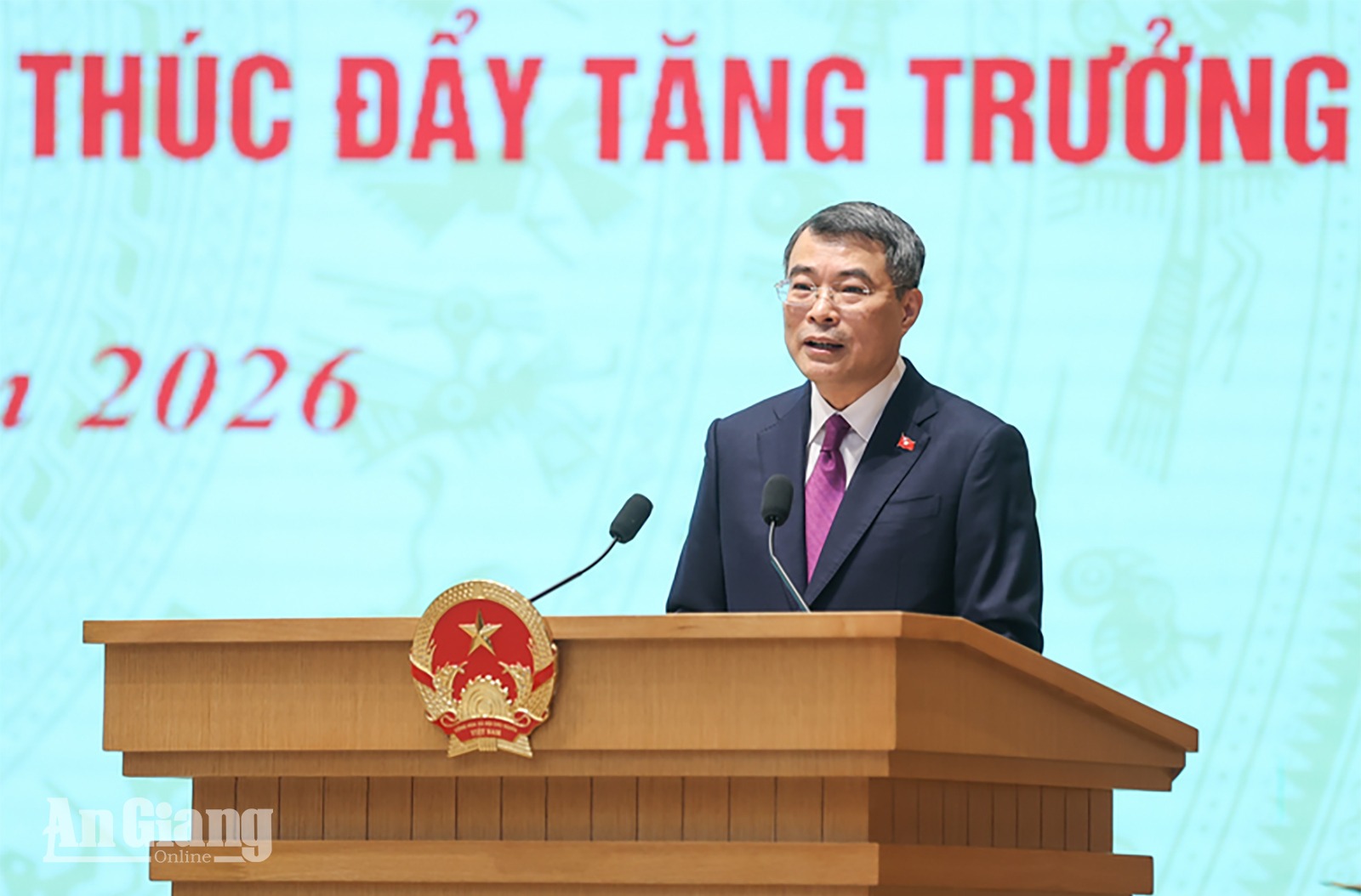 Thủ tướng Lê Minh Hưng: Mọi kiến nghị của doanh nghiệp phải được xử lý đến cùng, công khai kết quả