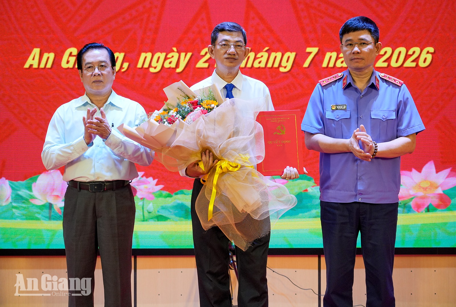 Ông Kiều Hoài Phong giữ chức Viện trưởng Viện Kiểm sát nhân dân tỉnh An Giang