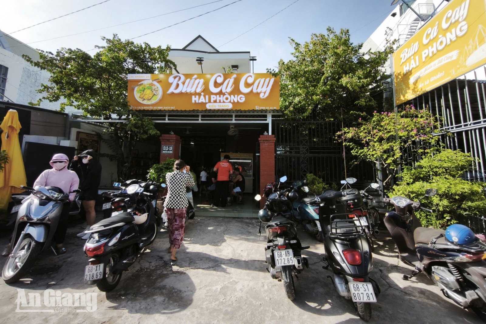Bún cá cay Hải Phòng hút khách giữa lòng Rạch Giá