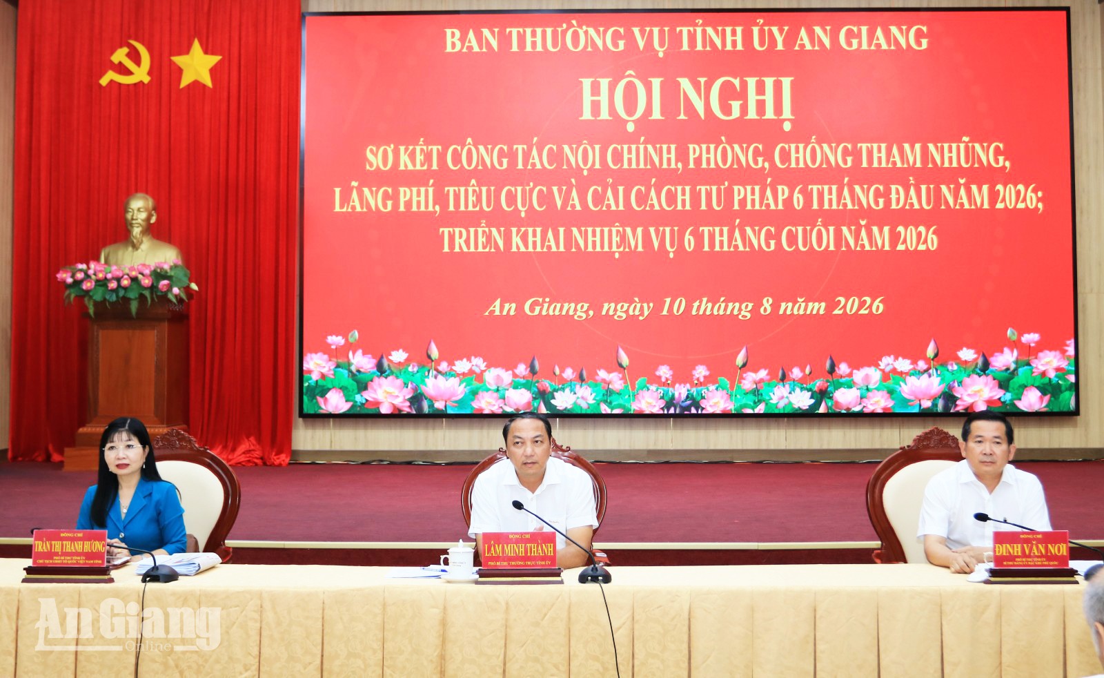 Chủ tọa hội nghị