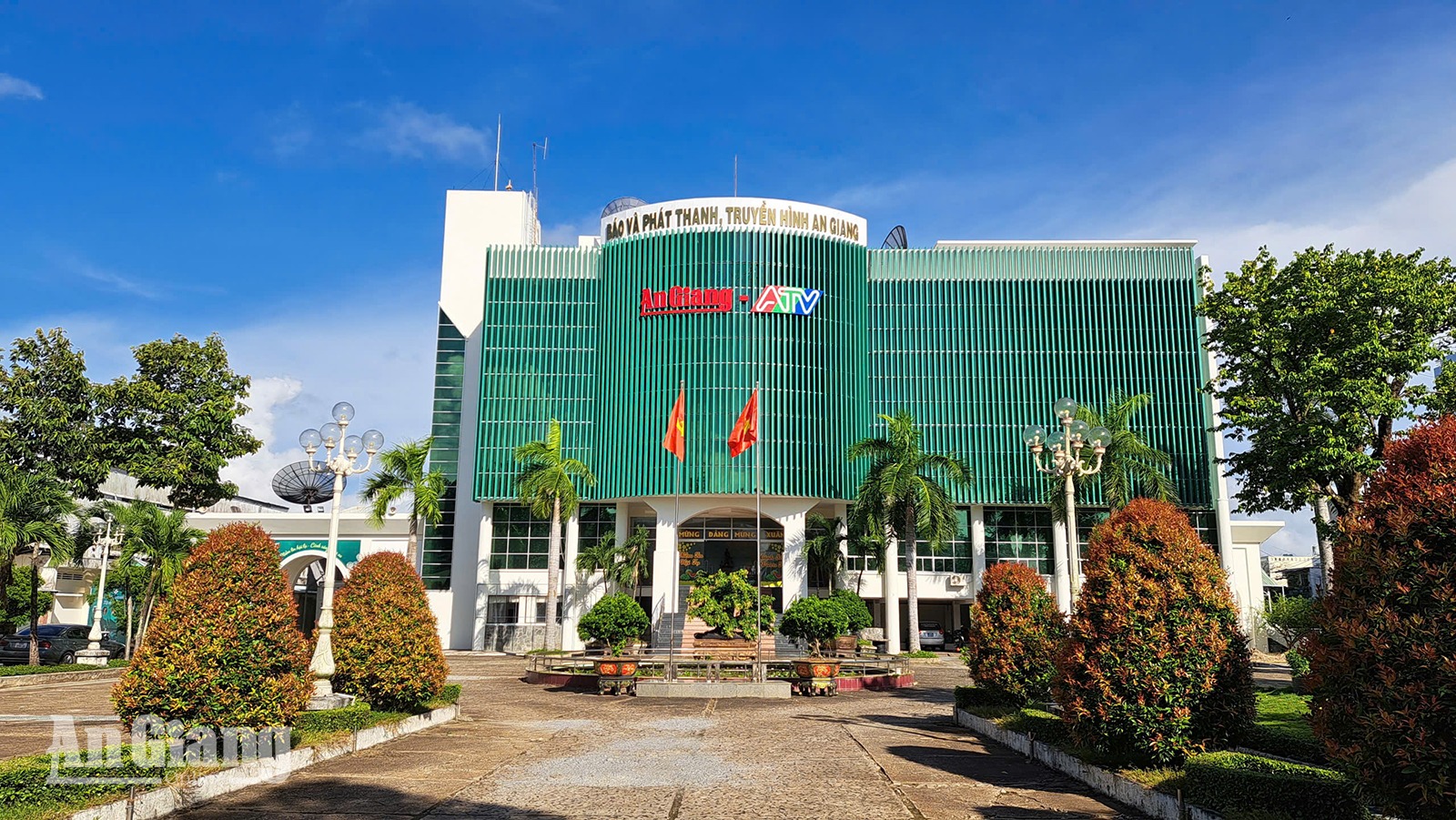 Điều chỉnh tên gọi Báo và phát thanh, truyền hình An Giang