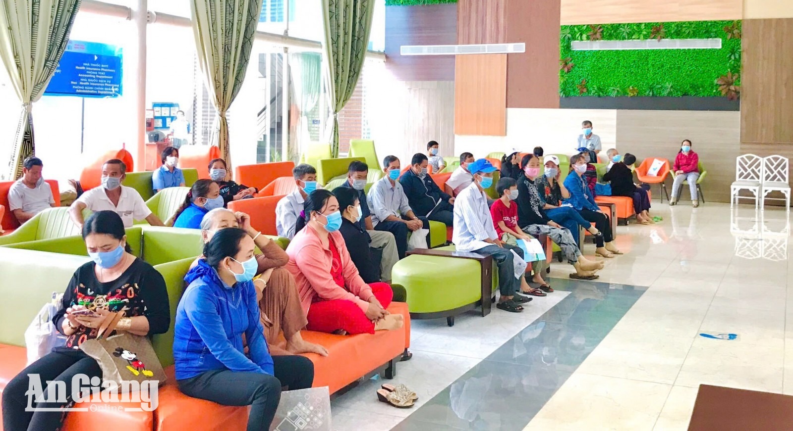 Tiến sĩ, bác sĩ Lư Quốc Hùng làm Chủ tịch HĐQT kiêm Tổng Giám đốc Bệnh viện Hạnh Phúc An Giang