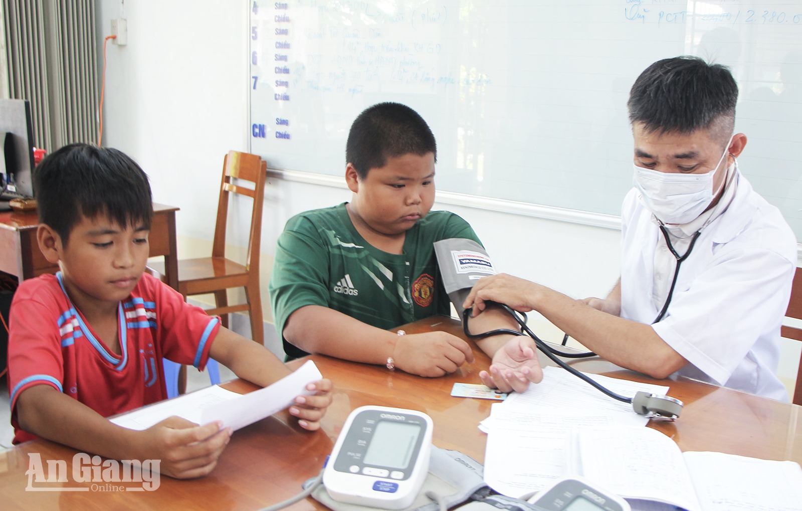 Khám sức khỏe miễn phí, lợi ích lâu dài