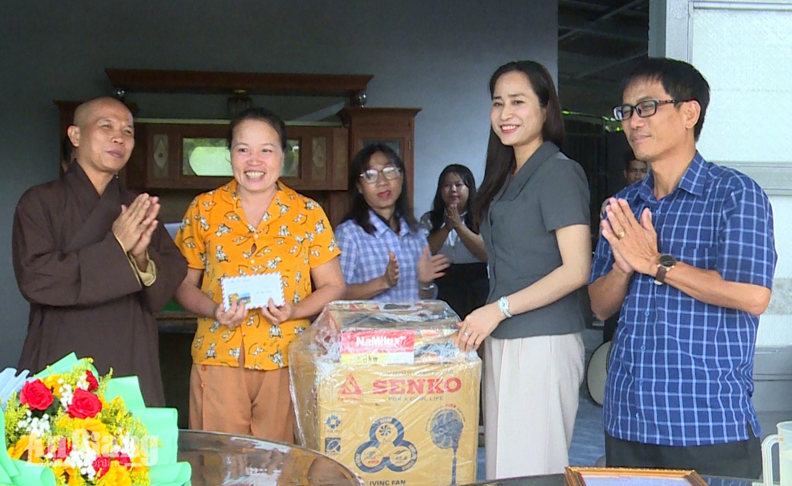 Xã U Minh Thượng bàn giao 2 căn nhà Đại đoàn kết