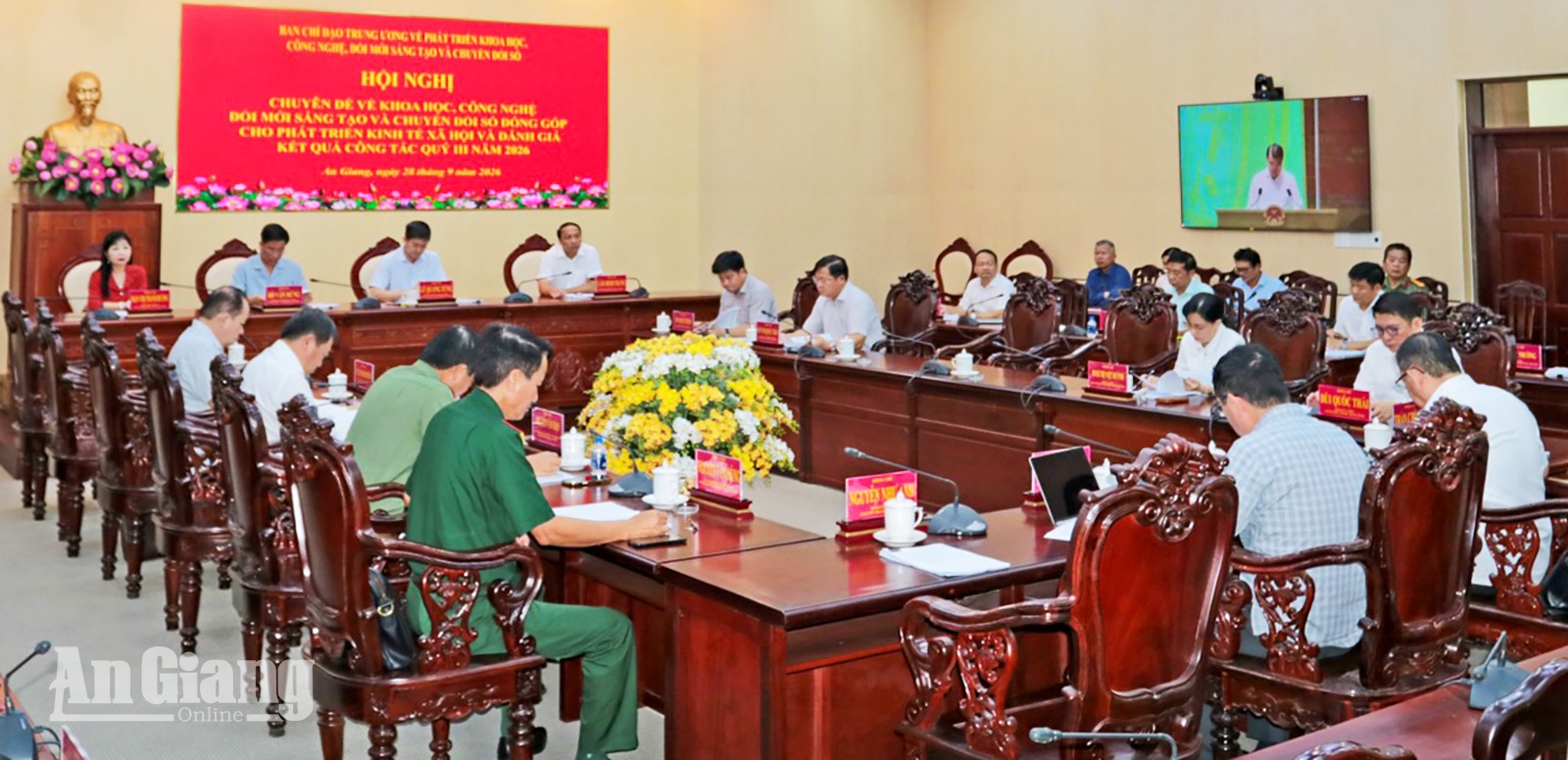 Đại biểu sở, ban, ngành tỉnh cùng tham dự tại điểm cầu An Giang