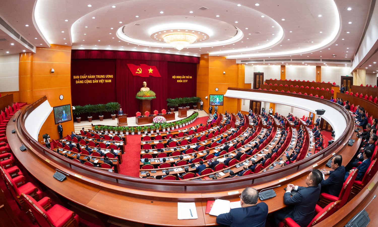 Cán bộ có đề xuất đặc biệt xuất sắc được ưu tiên vào quy hoạch cấp chiến lược