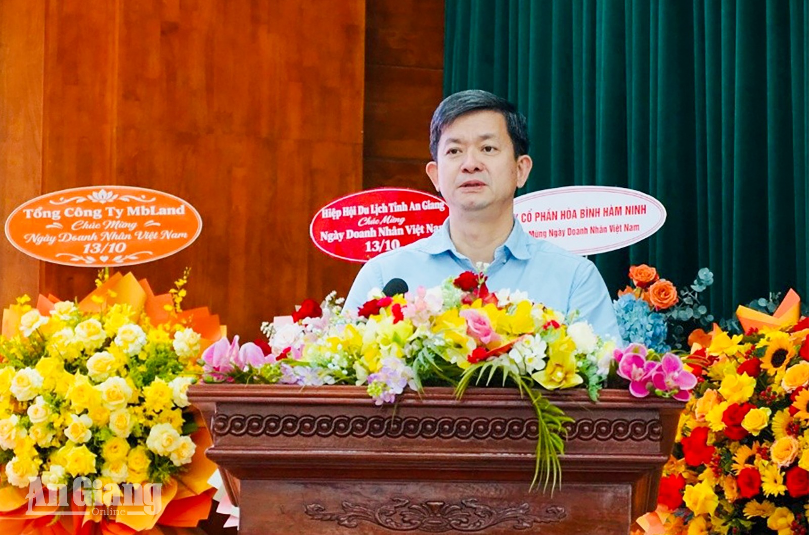 Phú Quốc đối thoại doanh nghiệp, tập trung gỡ vướng hạ tầng và thủ tục