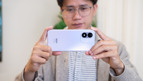 Các phiên bản Redmi Note 17 có nhiều tùy chọn RAM và bộ nhớ, đáp ứng nhu cầu lưu trữ và sử dụng khác nhau.