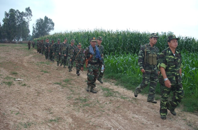 Nhằm tăng cường hiểu biết lẫn nhau, bộ đội biên phòng hai nước Việt Nam, Campuchia thường xuyên phối hợp tổ chức tuần tra.