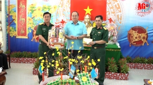 Chủ tịch UBND tỉnh An Giang Nguyễn Thanh Bình chúc Tết các lực lượng vũ trang và Công an tỉnh