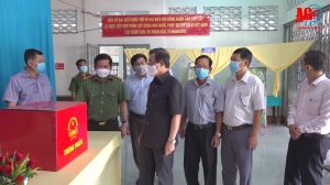 Bí thư Tỉnh ủy An Giang Lê Hồng Quang kiểm tra công tác chuẩn bị bầu cử tại huyện Phú Tân