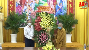 Phó Bí thư Thường trực Tỉnh ủy Lê Văn Nưng chúc mừng Đại lễ Phật đản 2021 - Phật lịch 2565
