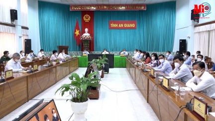 Chính phủ hội nghị trực tuyến với các địa phương tổng kết công tác năm 2021, triển khai nhiệm vụ, giải pháp chủ yếu năm 2022