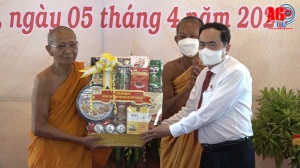 Phó Chủ tịch Thường trực Quốc hội Trần Thanh Mẫn chúc Tết Chol Chnam Thmay tại An Giang