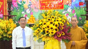 Đoàn đại biểu các tổ chức đoàn thể chính trị - xã hội và các tổ chức tôn giáo thăm, chúc mừng Đại lễ Phật đản Phật lịch 2566 - Dương lịch 2022