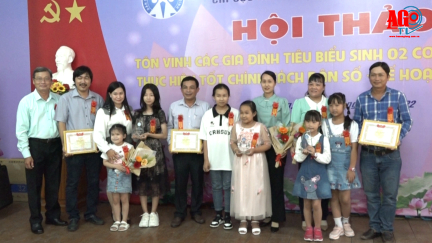 Hội thảo tôn vinh các gia đình tiêu biểu sinh 2 con một bề là gái, thực hiện tốt chính sách dân số-kế hoạch hóa gia đình năm 2022.