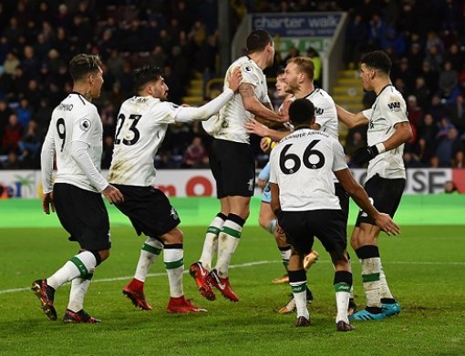 Trung vệ tỏa sáng, Liverpool đánh bại Burnley