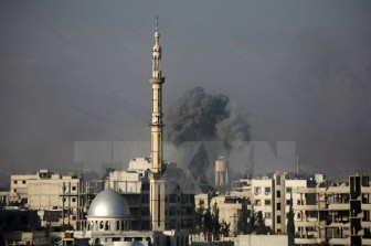 Máy bay Nga ném bom tại Syria, hơn 60 người thương vong
